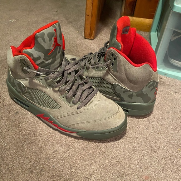 Jordan’s, kyries, Kobe’s, Air Force 1s - Picture 5 of 13